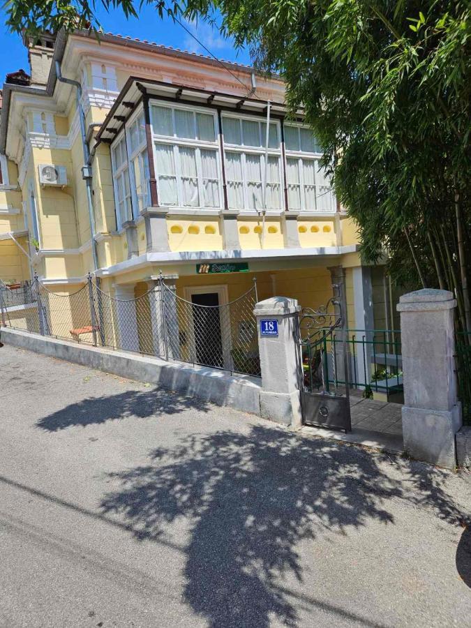 Apartment Bamboo 5 Opatija Exterior photo